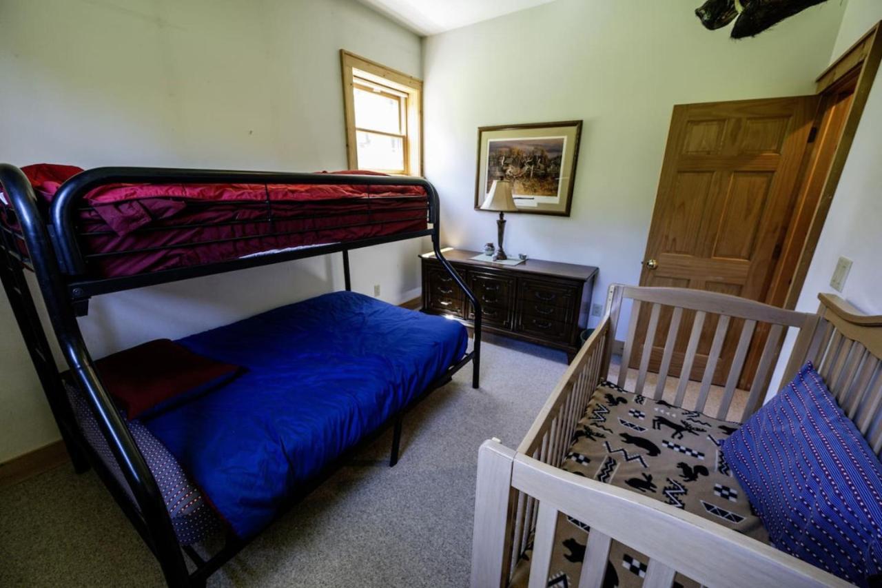 5br Luxurious Mountain Escape Holiday home Forksville