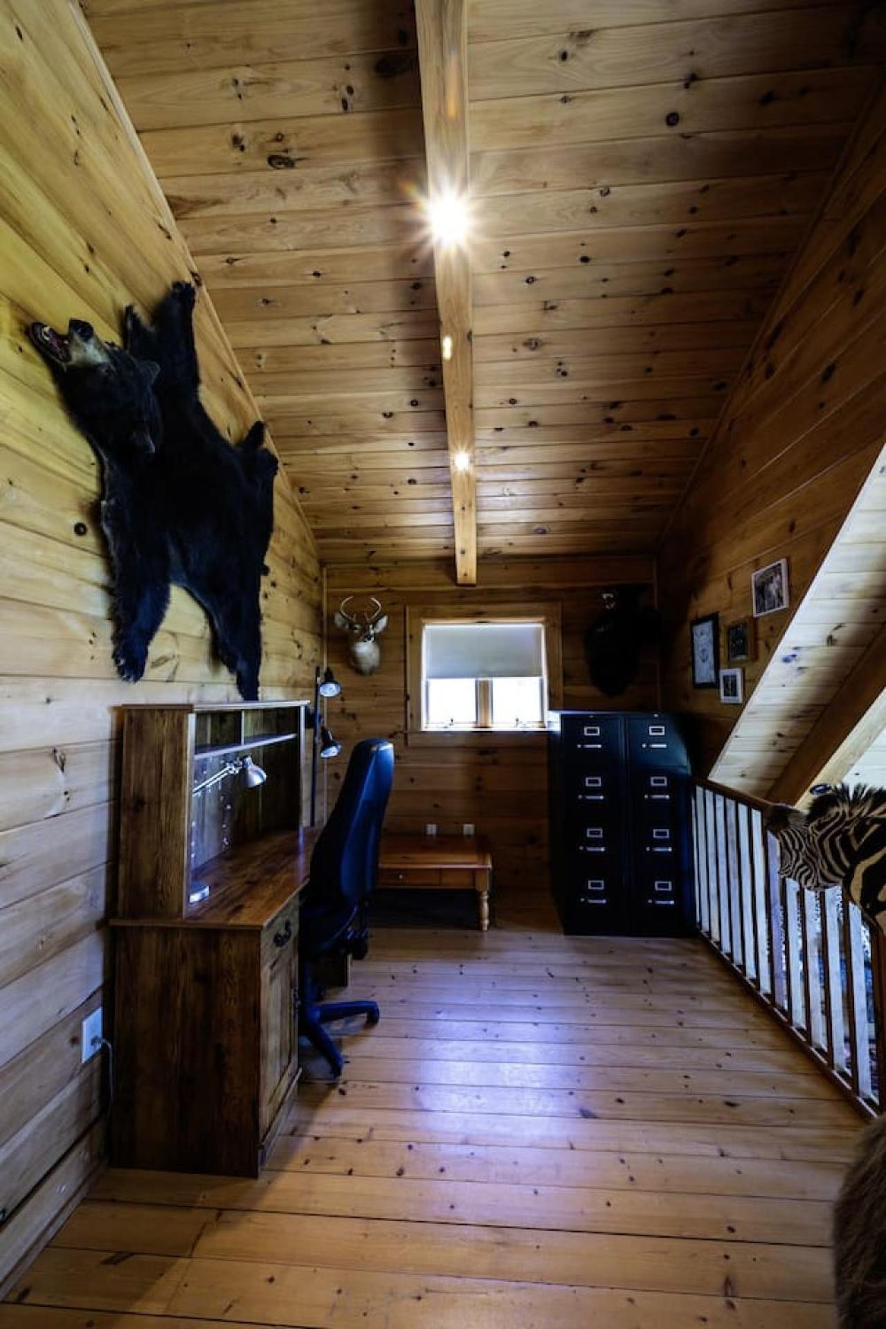 5br Luxurious Mountain Escape Holiday home *